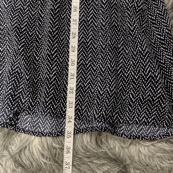 SOLD💙Gap sleeveless shift dress, navy/white dots - Picture 8 of 8